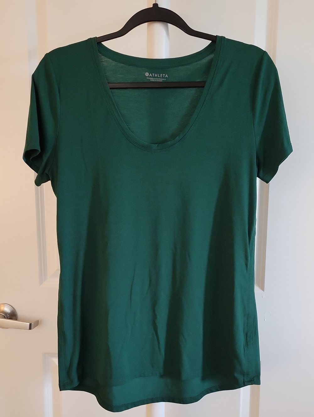 Athleta Forest Green Scoop Neck Short Sleeve Tee